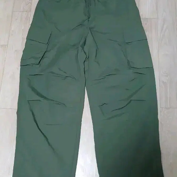 [BUNJANG] Code Graphy M Nylon Cargo Parachute Pants Khaki / (새제품) 무신사 코드그라피 M 나일론 카고 파라슈트팬츠 카키 (701)