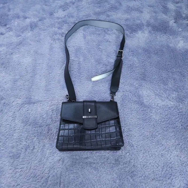 [BUNJANG] Calvin Shoulder Bag / 칼린 숄더백 가방 | 0611A38