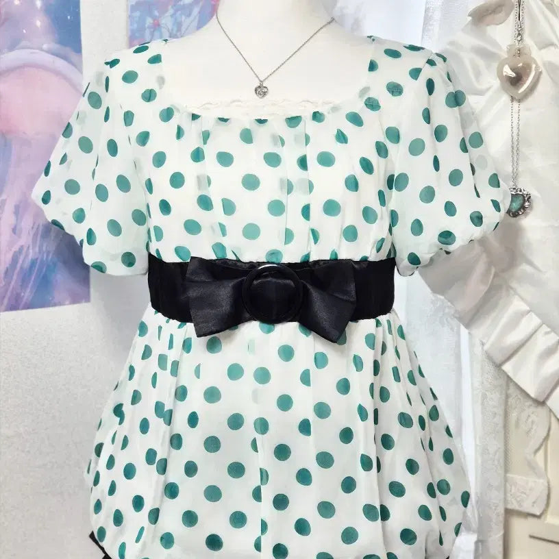[BUNJANG] Himitsu Kōkō: "Hime Gyaru" Mint Dot Ribbon Blouse - Y2K Style / 핀터깔 히메갸루 민트 도트 리본 블라우스 공겜여주 리즈리사 y2k
