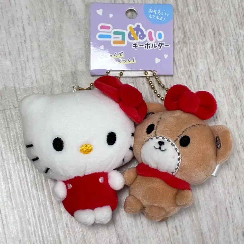 [BUNJANG] Sanrio Hello Kitty Tiny Charm Nikonui Magnetic Doll Keychain / 산리오 헬로키티 타이니참 니코누이 자석 인형 키링 원가양도