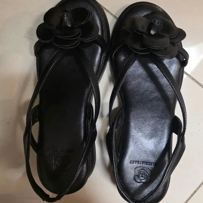 [BUNJANG] Pink Elephant Rose Sandals Black 225 / 분홍코끼리 여름 로즈 샌들 225 블랙