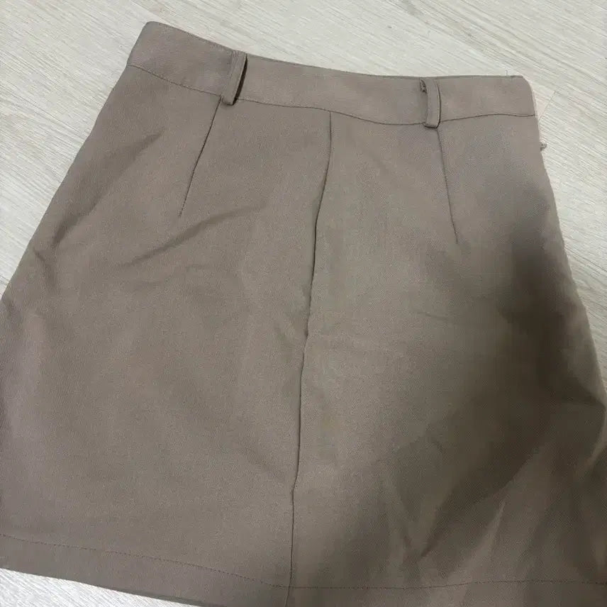 [BUNJANG] Beige Midi Skirt / 베이지 스커트