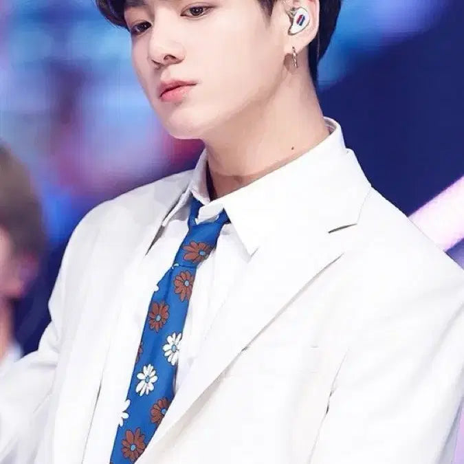 [BUNJANG] Floral Necktie / 꽃무늬 넥타이
