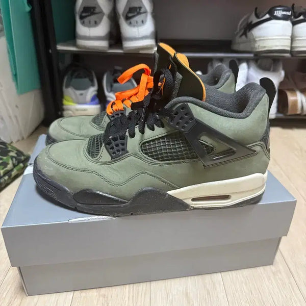 [BUNJANG] Air Jordan 4 x UNDEFEATED Retro OG SP Deep Green Clementine / 조던 4 x 언디핏 레트로 OG SP 딥 그린 앤 클레멘타인 270