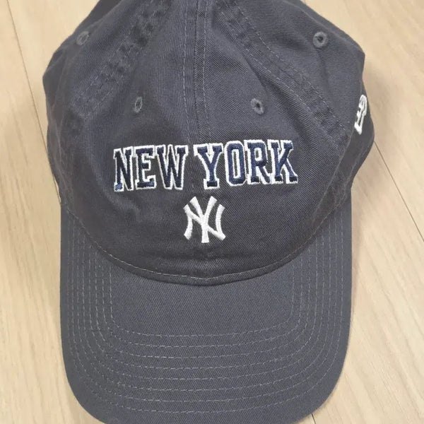 [BUNJANG] New York Yankees Navy Baseball Cap / 뉴욕 양키스 볼캡 네이비