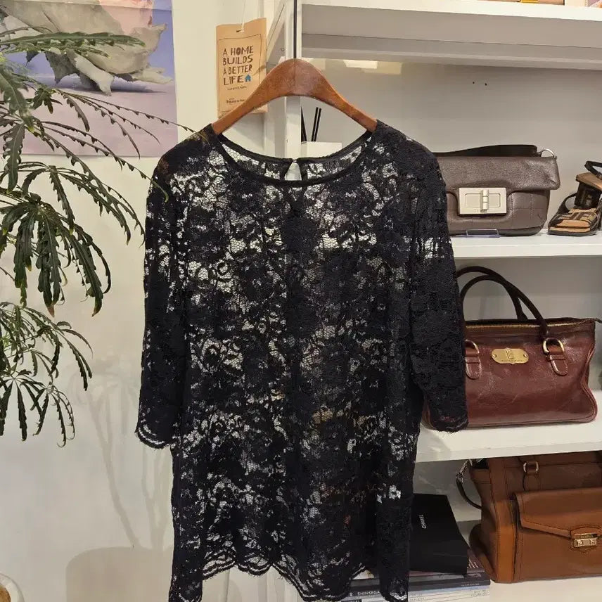 [BUNJANG] Sheer Lace Blouse - Black, Size L / 시스루 레이스 블라우스