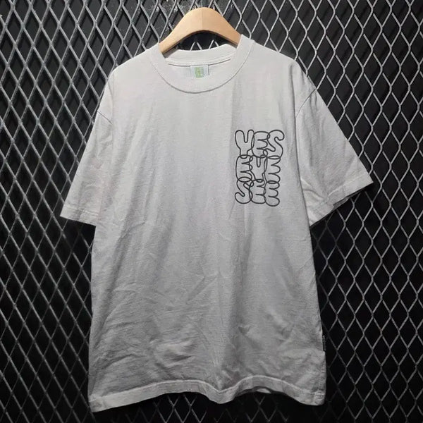 [BUNJANG] YESEYESEE Short-Sleeve T-Shirt M / 예스아이씨 반팔 M
