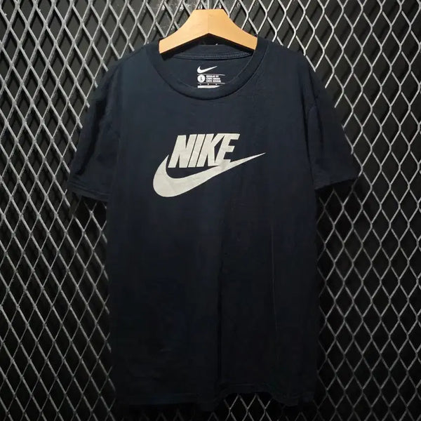[BUNJANG] Nike T-Shirt (L) / 나이키 반팔 L