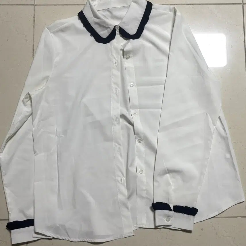 [BUNJANG] Lace Blouse White / 레이스 블라우스 흰색