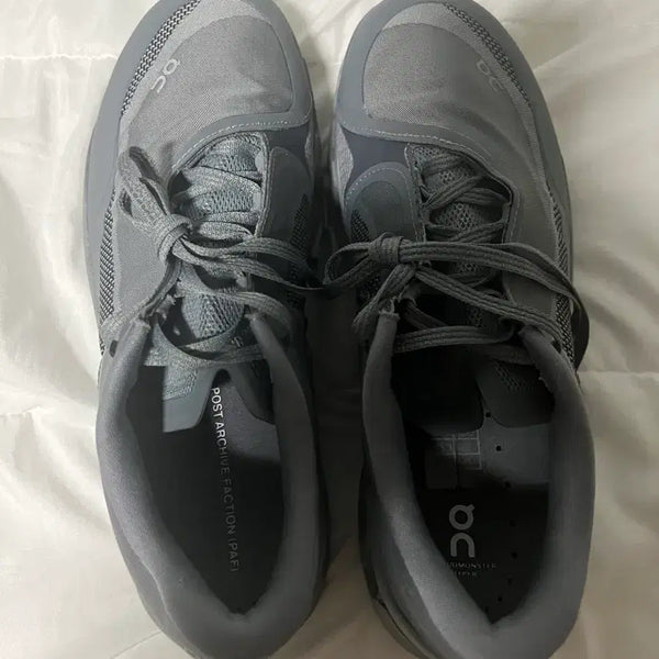[BUNJANG] On The Cloud Monster Hyper Sneakers 275mm / 온 파프 하이퍼