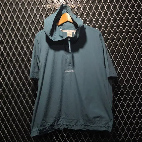 [BUNJANG] Calvin Klein Short Sleeve Windbreaker L / 캘빈클라인 반팔 바람막이 L