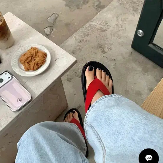[BUNJANG] Dehow Red Flip-Flop Sandals / 레드 쪼리 샌들 드하우