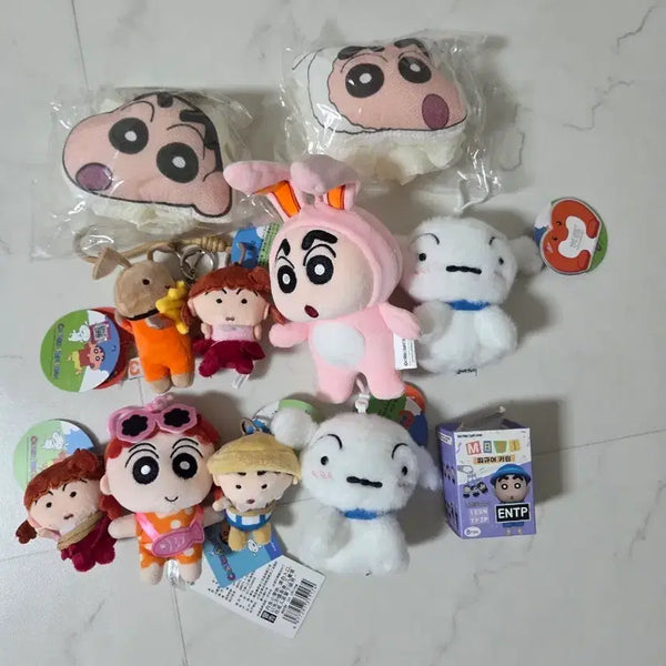 [BUNJANG] Crayon Shin-chan Keyring Bundle Set / 짱구 키링세트