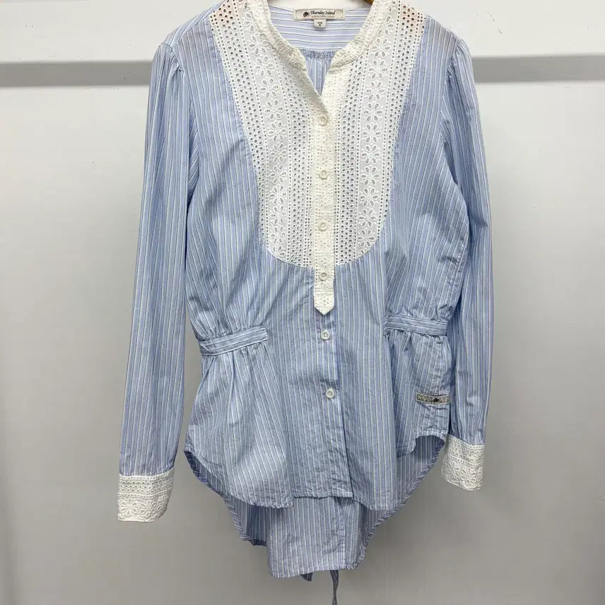 [BUNJANG] Thursday Island Eyelet Shirt Blouse / 써스데이아일랜드 아일렛 셔츠 블라우스 S