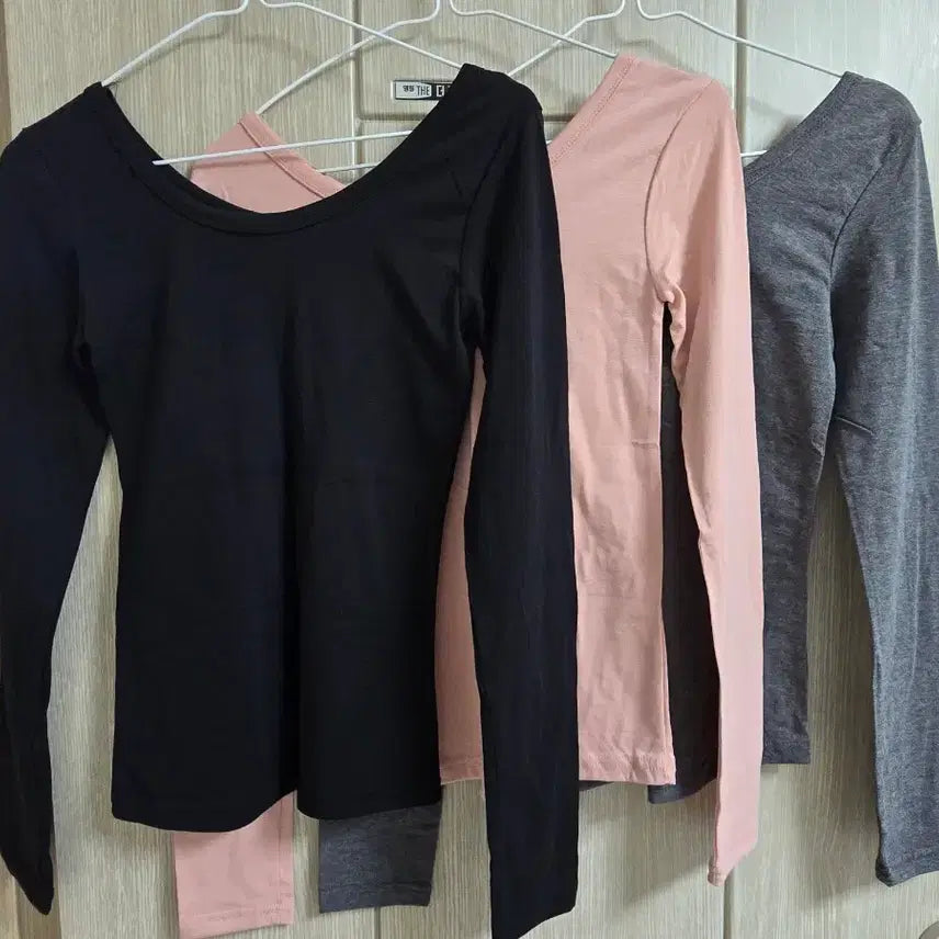 [BUNJANG] MOIRAI Women's Basic Long Sleeve T-Shirt 3-Piece Set / MOIRAI 여성 기본 긴팔티 3종 세트 새상품