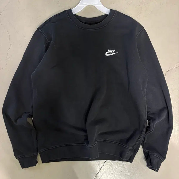 [BUNJANG] Nike Futura Sweatshirt Women's Small / 만원샵 나이키 여성 퓨츄라 맨투맨 S