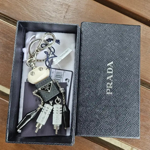 [BUNJANG] Prada Keyring / 정품> 프라다 키링