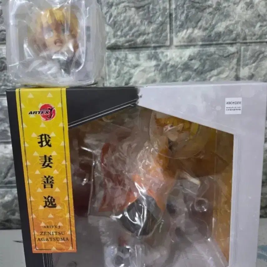 [BUNJANG] Kotobukiya Zenitsu Demon Slayer Figure (Special Edition) / (특전포함) 귀멸의 칼날 피규어 코토부키야 젠이츠 판매합니다