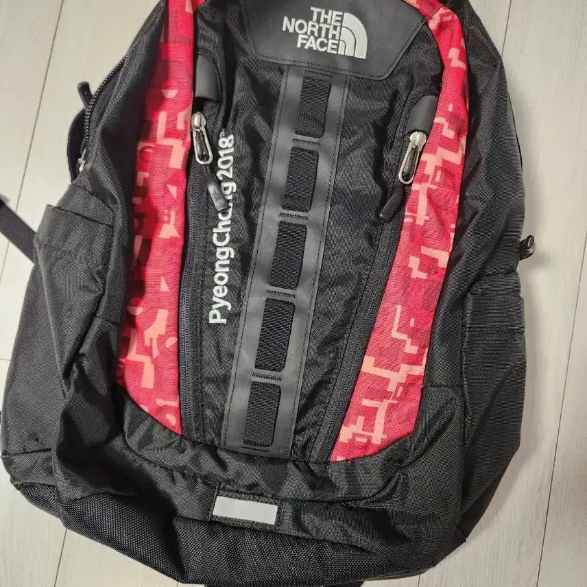 [BUNJANG] The North Face Pyeongchang Olympics Edition Backpack / 노스페이스 평창올릭픽 에디션 백팩 여러 중고사이트에도 같이 판매하고