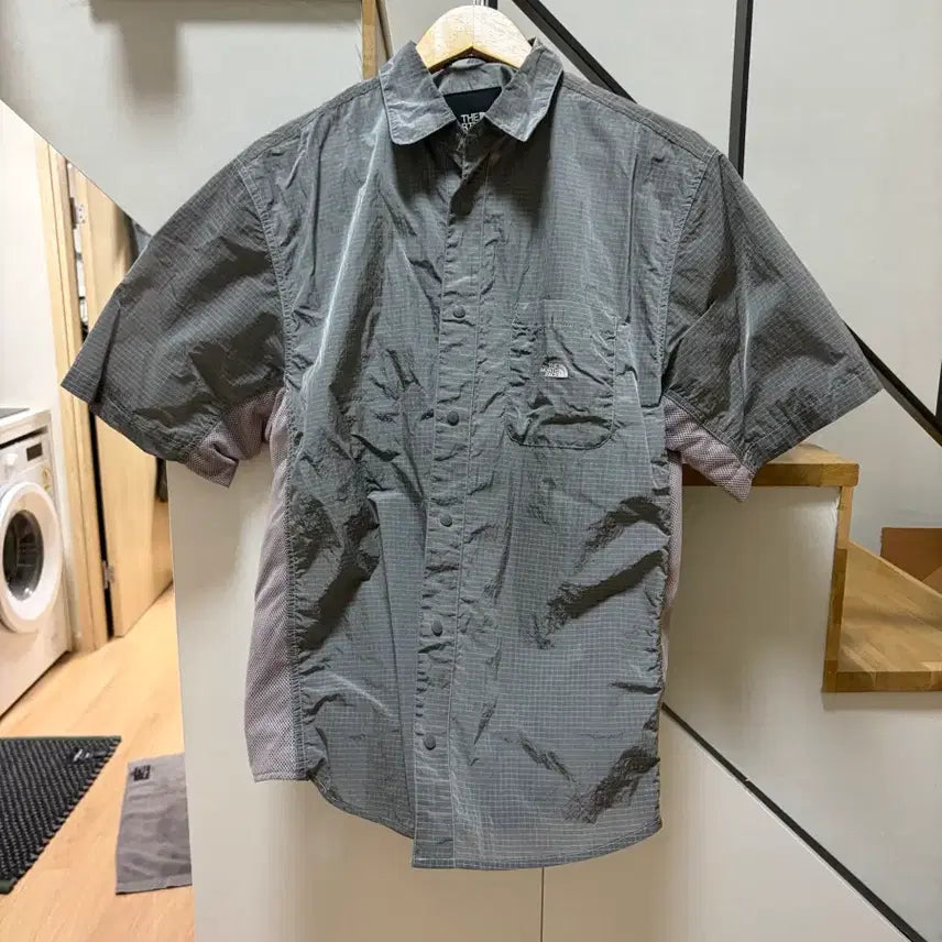 [BUNJANG] The North Face Short Sleeve Shirt / 노스페이스 반팔셔츠
