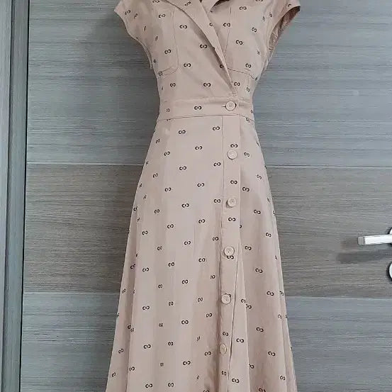 [BUNJANG] Modern Beige Patterned Shirtdress / 모던한 베이지 패턴 원피스 상태굿