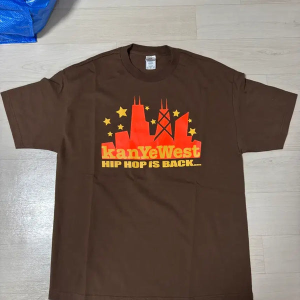 [BUNJANG] Kanye West 2004 Tour T-Shirt Deadstock XL / 빈티지 칸예웨스트 2004 티셔츠 데드스탁 xl