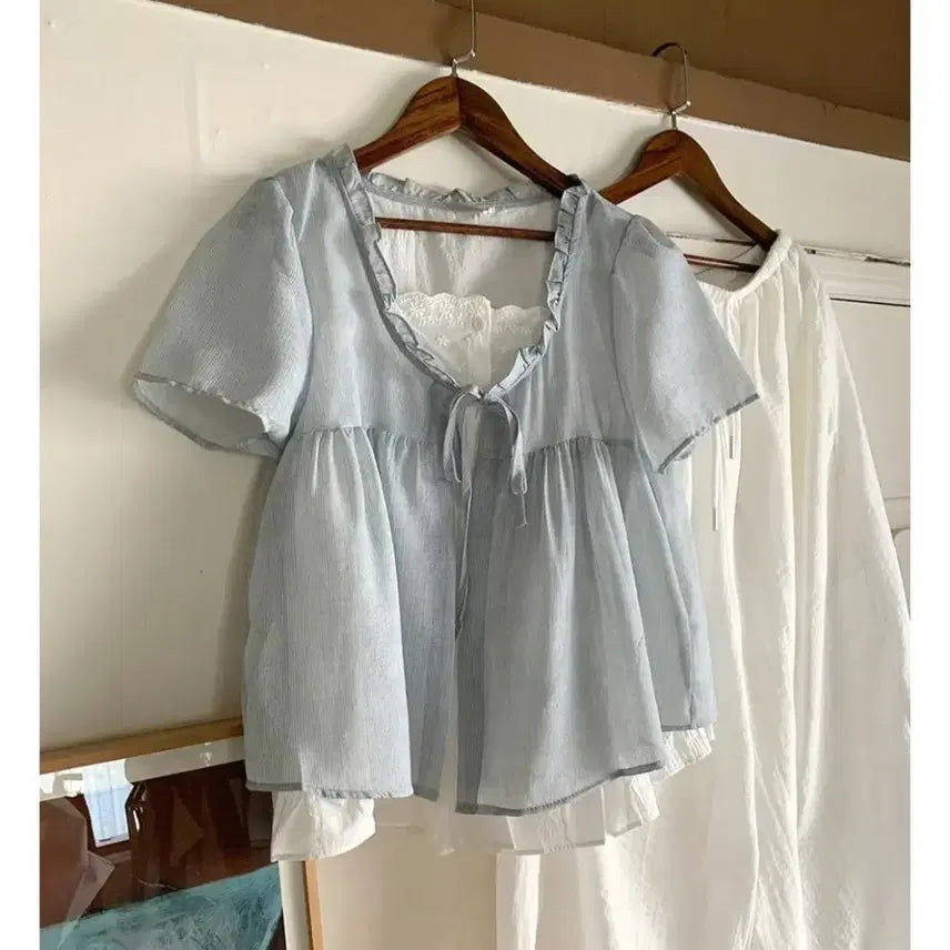 [BUNJANG] Petrichor Frill Stripe Blouse / 지그재그 페트리코어 프릴 스트라이프 블라우스