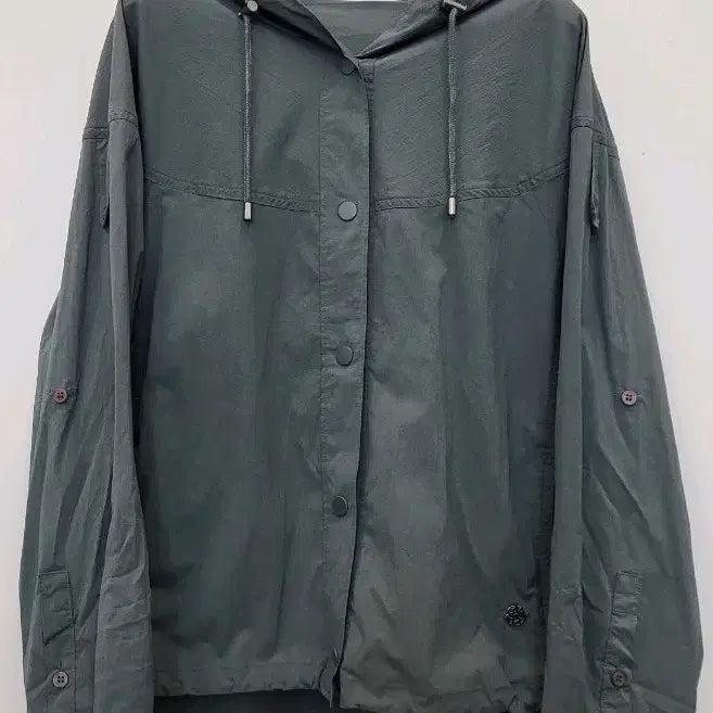 [BUNJANG] Khaki Hooded Windbreaker Jumper (Size 55-66) / 카키 후드 바람막이 점퍼 55~66