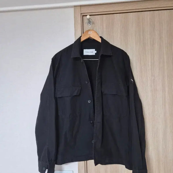 [BUNJANG] Calvin Klein Black Shark Skin Jacket / 캘빈클라인 검정색 샤켓 셔츠자켓 라지