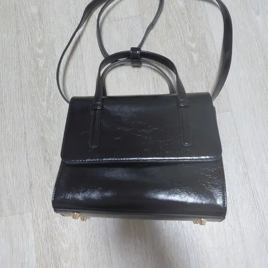 [BUNJANG] Yyeon Shoulder Bag / yyeon가방