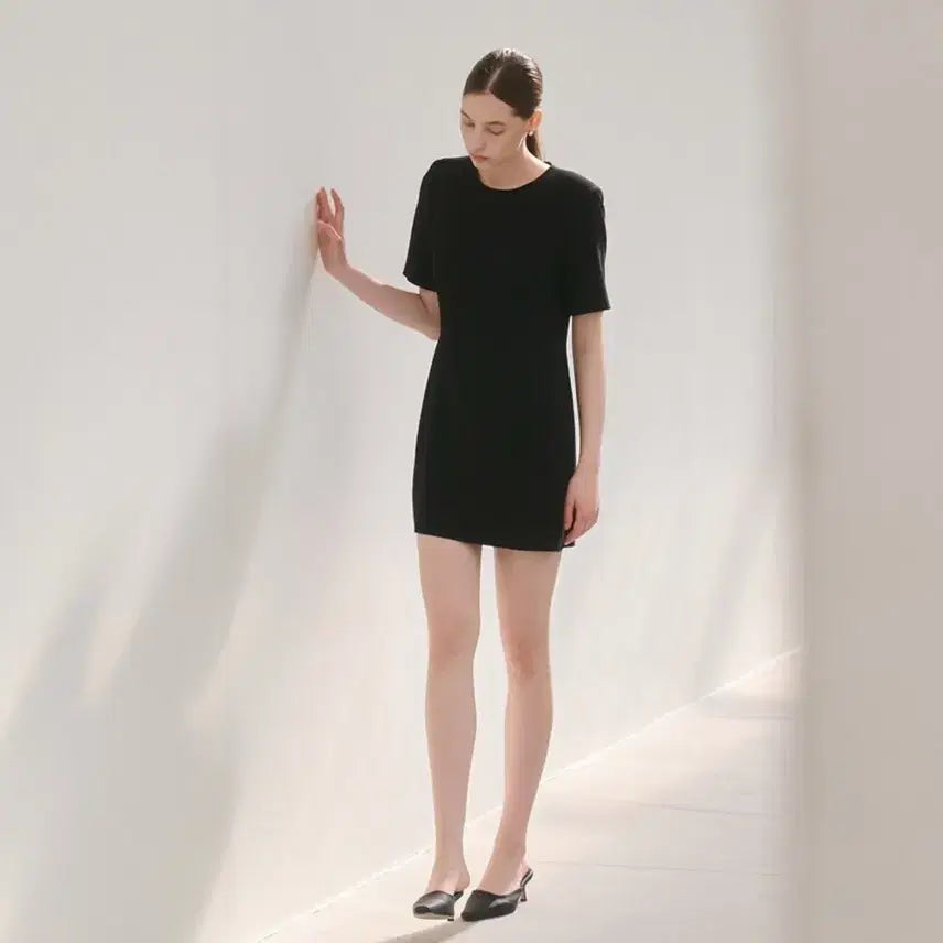 [BUNJANG] Frontrow Mini Dress Black S / 프론트로우 미니 드레스 블랙 S 새상품