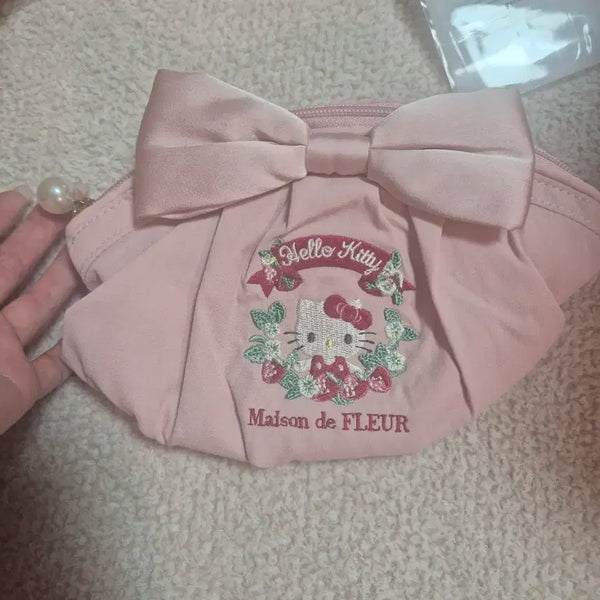 [BUNJANG] Maison de FLEUR Hello Kitty Collaboration Pouch Pink / 메종드풀르 헬로키티 파우치 핑크
