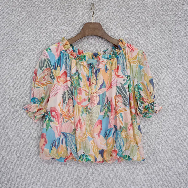 [BUNJANG] Tiffany & Co. Frilled Hem Banding Volume Blouse / 티파니앤 프릴 밑단밴딩 볼륨 하늘하늘 블라우스 free