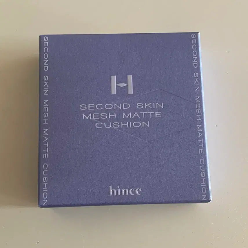 [BUNJANG] hince Second Skin Mesh Matte Cushion Foundation / 17 포슬린)힌스 세컨 스킨 메쉬 매트 쿠션 힌스파운데이션쿠션