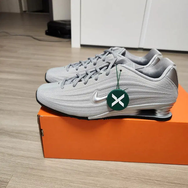 [BUNJANG] Nike Shox Z Metallic Silver Sneakers (260mm) - New / 나이키 샥스 Z 메탈릭 실버 HQ7540-001 260사이즈 새상품