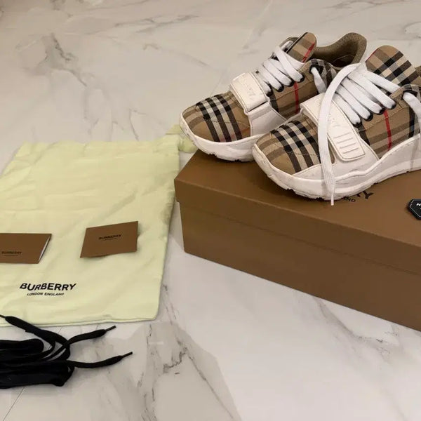 [BUNJANG] Burberry Vintage Check Suede Leather Sneakers White / 버버리 빈티지 체크 스웨이드 레더 스니커즈 화이트