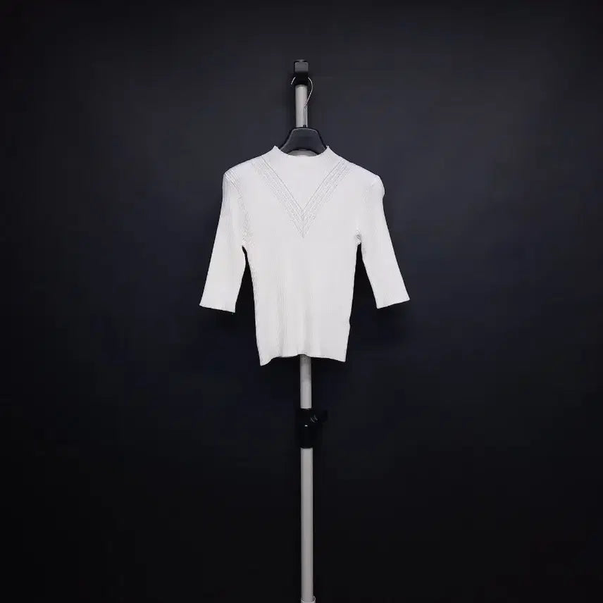 [BUNJANG] It Misha Rayon Ribbed Knit Blouse White / 새 잇미샤 춘하추 레이온 골지 니트블라우스 66.55