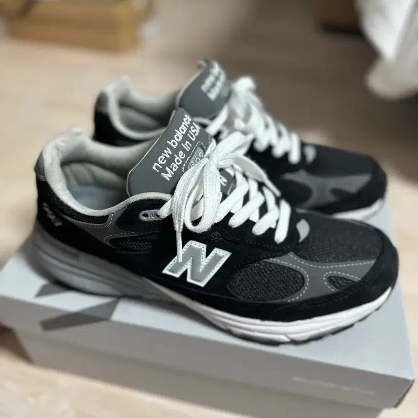 [BUNJANG] New Balance 993 Made in USA Black (275mm) / 뉴발란스 993 메이드 인 USA 블랙 275