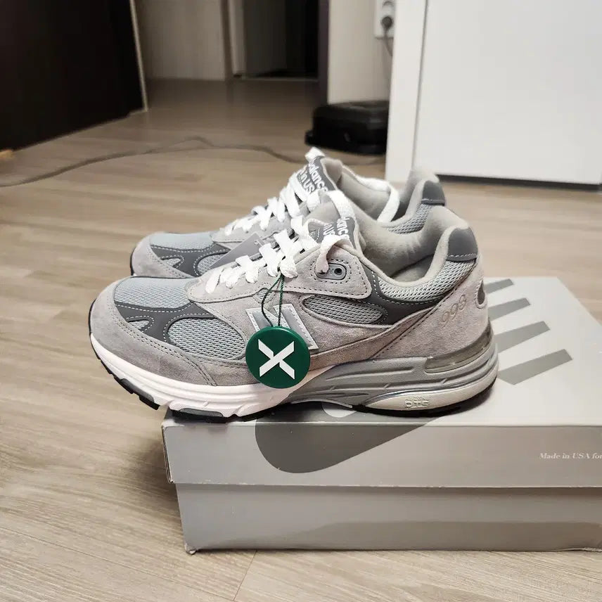 [BUNJANG] New Balance 993 Made in USA Grey MR993GL Men's Shoes / [새상품/250] 뉴발란스 993 메이드 인 USA 그레이 MR993GL