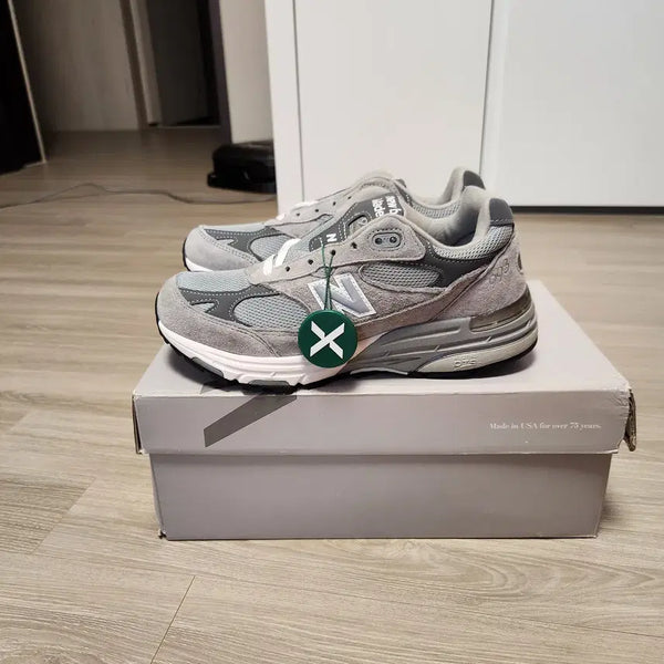 [BUNJANG] New Balance 993 Made in USA Grey MR993GL Sneakers / [새상품/250] 뉴발란스 993 메이드 인 USA 그레이 MR993GL