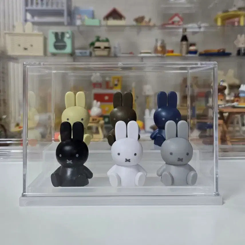 [BUNJANG] Miffy Figure Dark Solid Full Set with Display Case / 미피 피규어 _ 다크솔리드 풀세트 & 전시용 케이스