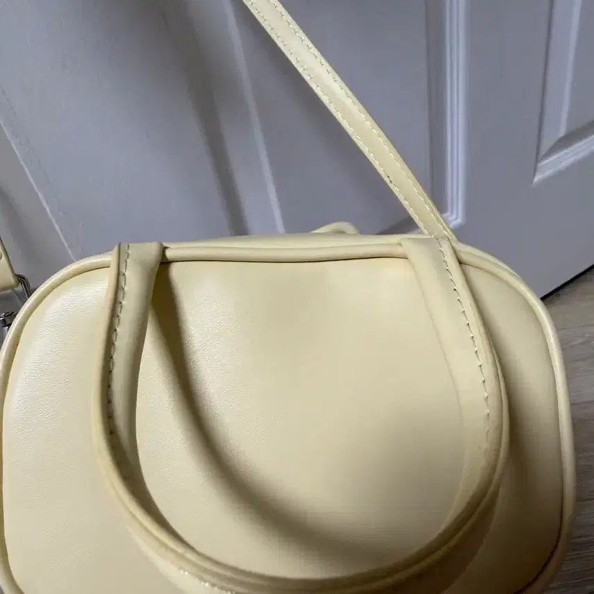 [BUNJANG] Light Yellow Shoulder Bag / 연노랑 가방 새상품