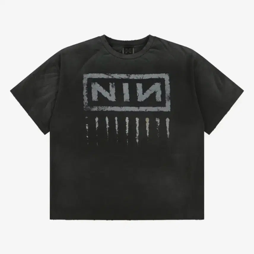 [BUNJANG] Armory X Nine Inch Nails T-Shirt (Size S) / [S] 아머리 엑스 나인 인치 네일스 반팔 티셔츠