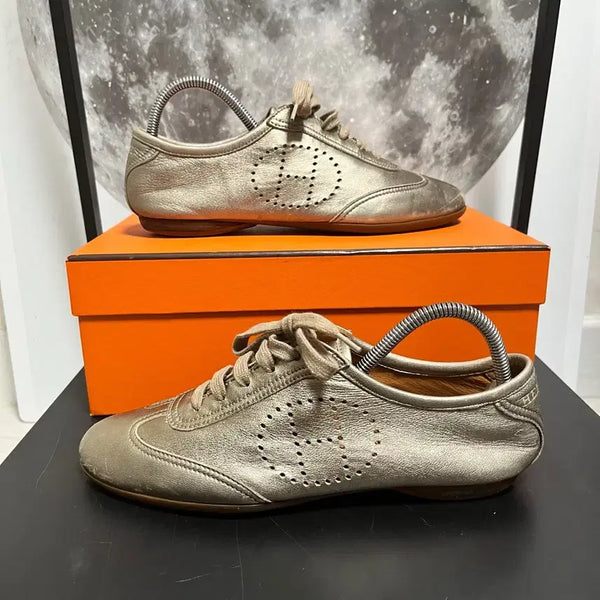 [BUNJANG] Hermes Punching Logo Metallic Sneakers / 정품 37) 에르메스 펀칭 로고 메탈릭 스니커즈 235~240