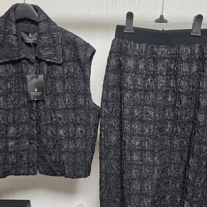 [BUNJANG] Lanvin Black Textured Vest Skirt Set / 랑방 블랙 텍스처 베스트 스커트