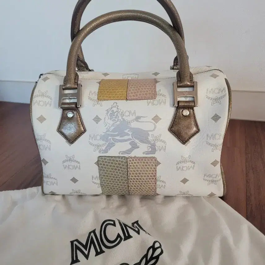 [BUNJANG] MCM Visetos Speedy Bag White / MCM 비세토스 스피디 백 화이트 정품