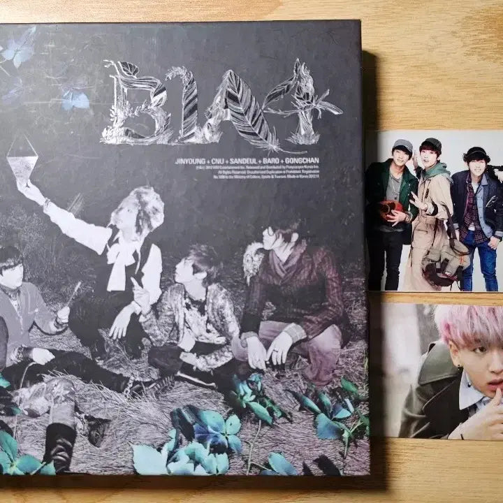 [BUNJANG] B1A4 "What's Going On" Album (Baro Photocard) / B1A4 걸어본다 앨범 (바로 포토카드)