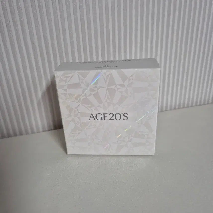 [BUNJANG] AGE20'S 3D Touch High Cover Cushion SPF50+ PA++++ (No. 21 Light Beige) - New / [새상품] AGE20'S 쓰리디 터치 하이 커버 쿠션 21호 정품
