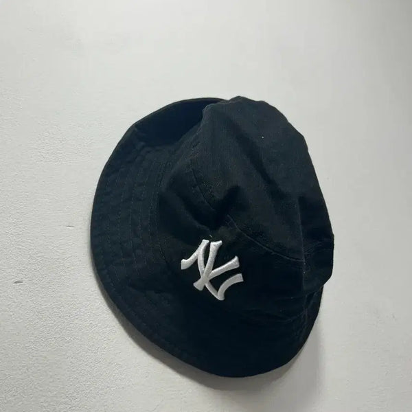 [BUNJANG] New Era Bucket Hat Black Kids 7/10T / 뉴에라 벙거지 모자 블랙 7/10T 키즈