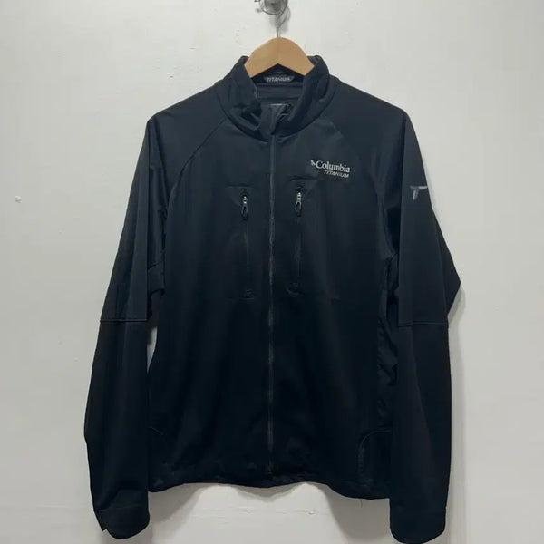 [BUNJANG] Columbia Titanium Black Jacket M / 컬럼비아 타이타늄 블랙 자켓 M